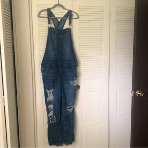 American Eagle Size XL Tomgirl Overalls Blue Distressed Denim